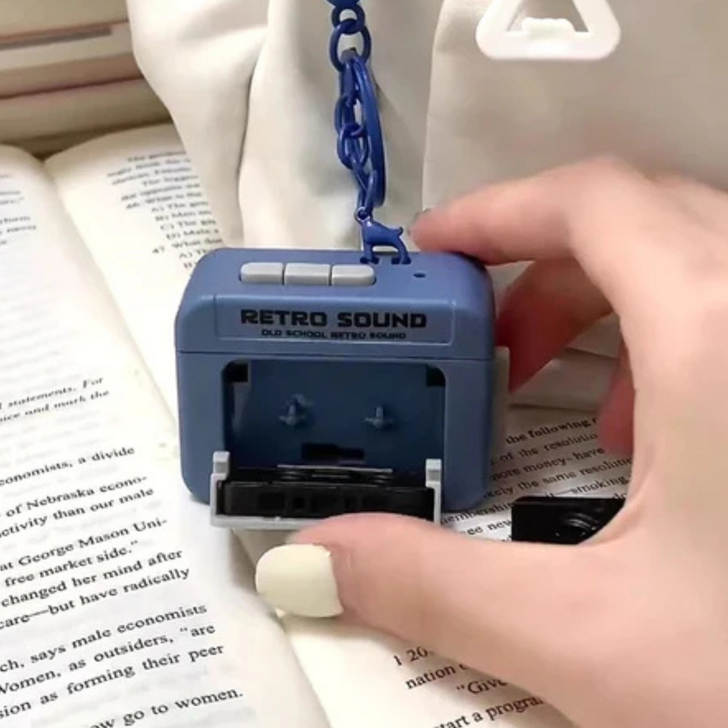 Llavero Retro Cassette